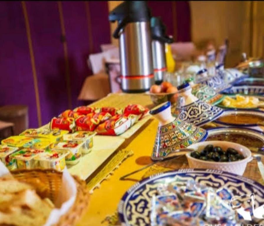 Отель Sahara Safari Camp Мерзуга Экстерьер фото