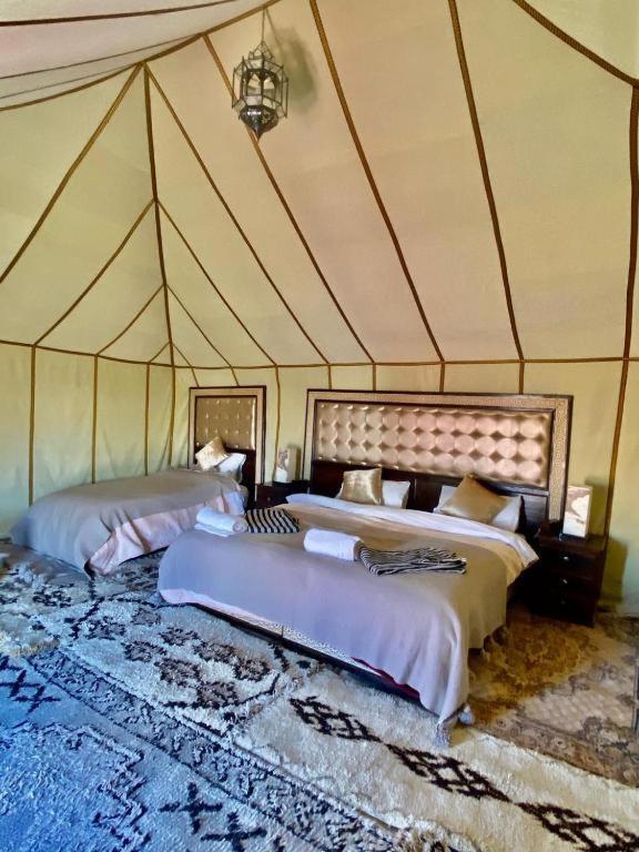 Отель Sahara Safari Camp Мерзуга Экстерьер фото