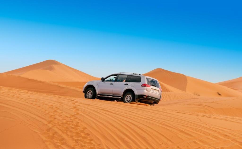 Отель Sahara Safari Camp Мерзуга Экстерьер фото