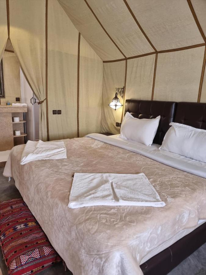 Отель Sahara Safari Camp Мерзуга Экстерьер фото