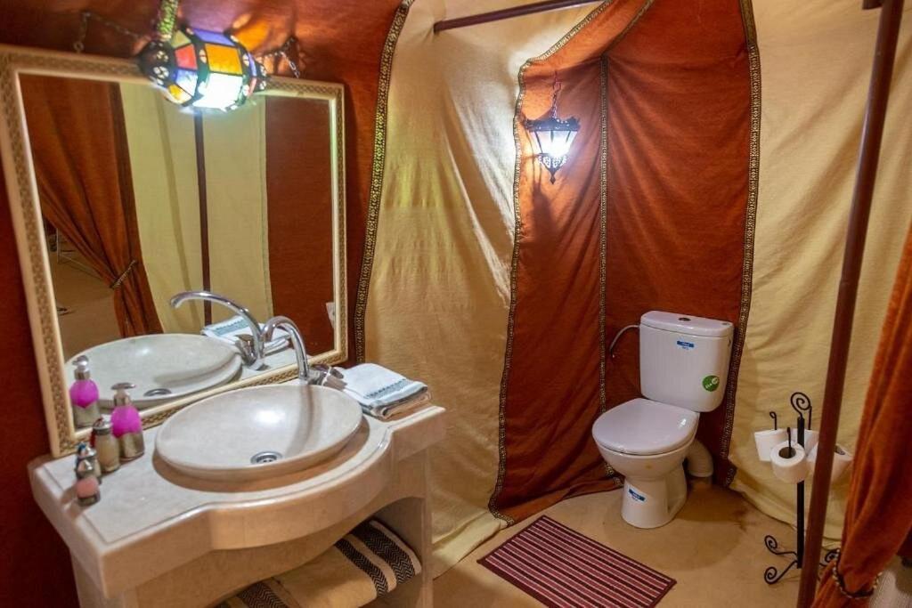 Отель Sahara Safari Camp Мерзуга Экстерьер фото