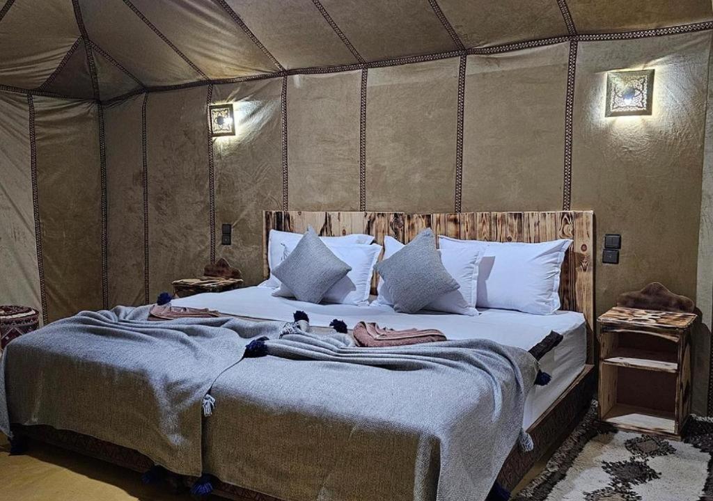 Отель Sahara Safari Camp Мерзуга Экстерьер фото