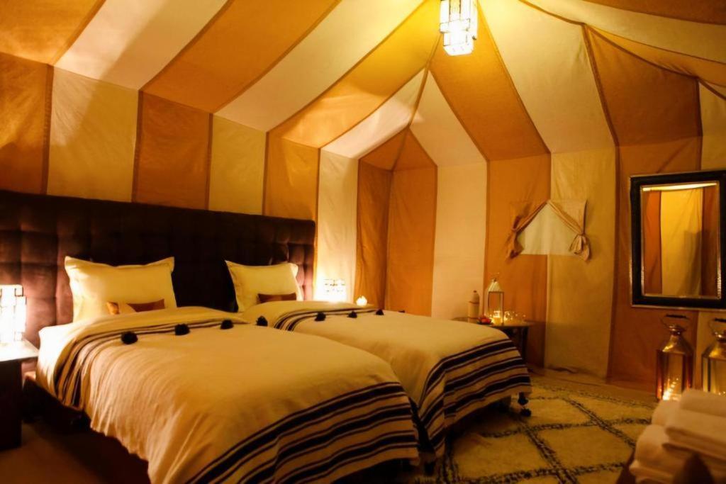 Отель Sahara Safari Camp Мерзуга Экстерьер фото